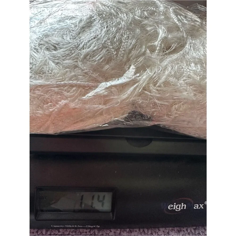 Yarn Eyelash Off White